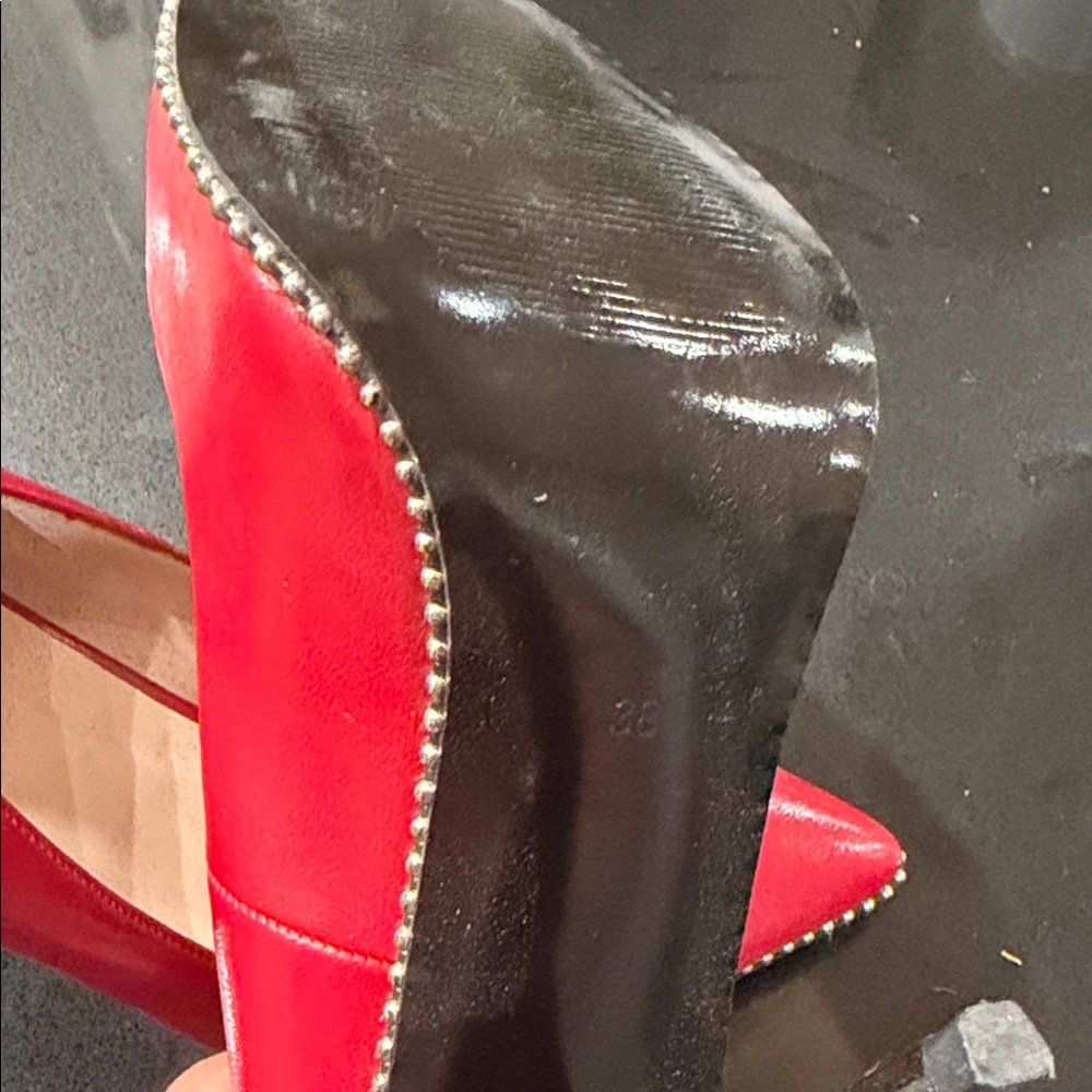 Baldinini Scarlet Pointed Heels - Picture 4 of 6